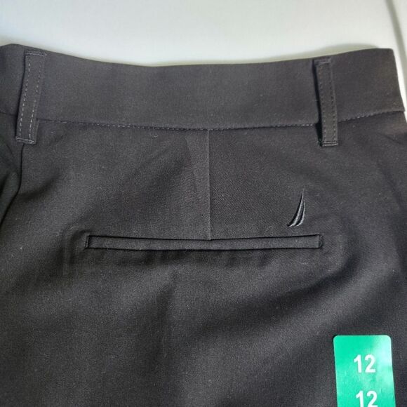 NAUTICA Women Black Shorts Dressy Casual With Pockets & Pleats Size 10 and 12 - Picture 8 of 15